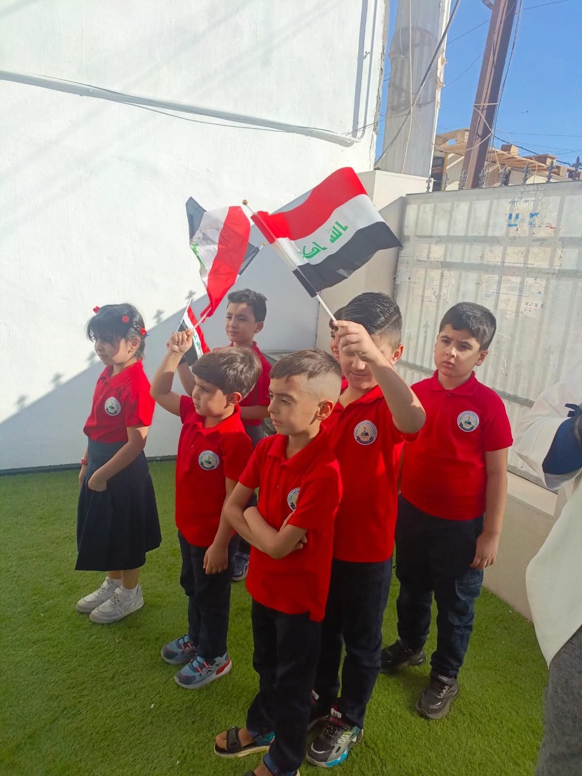 صورة من المدرسة